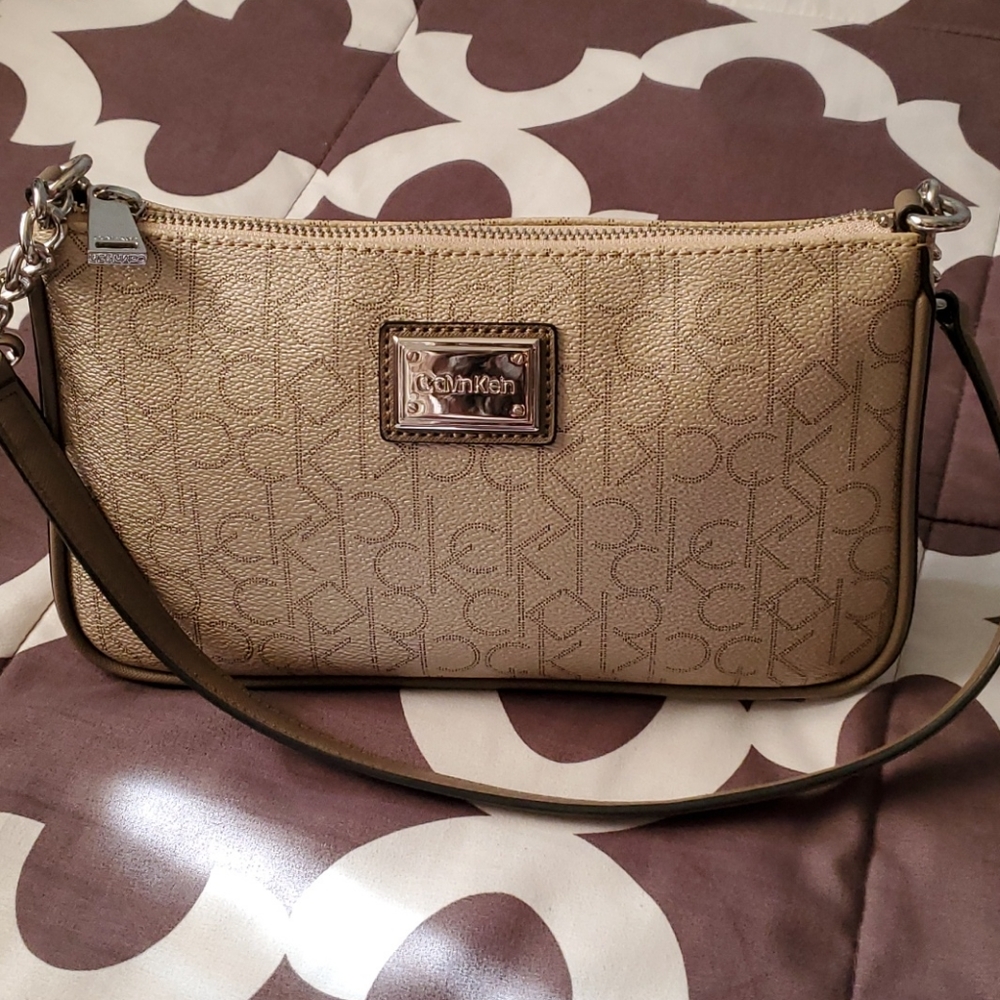 Calvin Klein Shoulder Bag